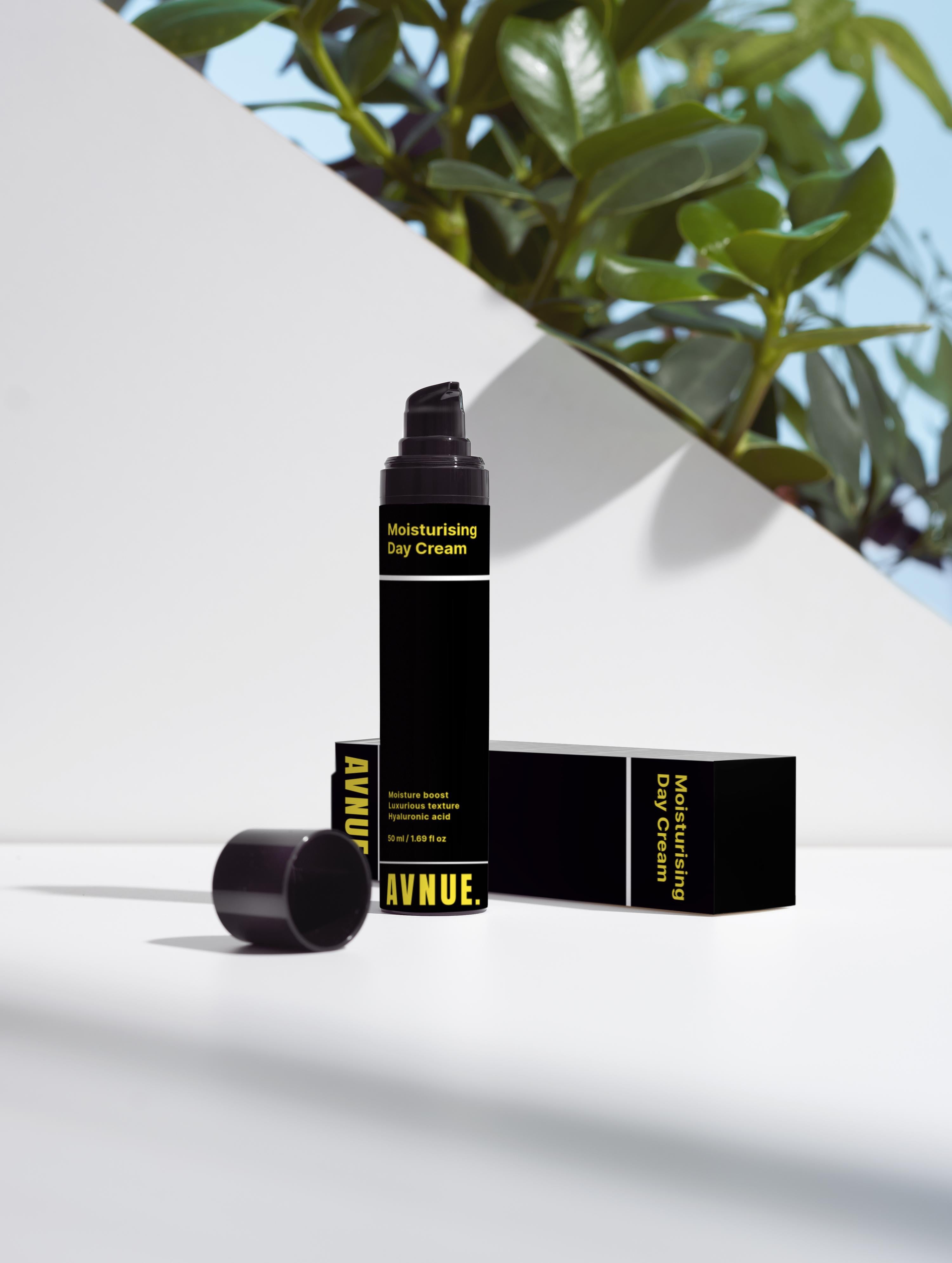 AVNUE - Återfuktande dagkräm